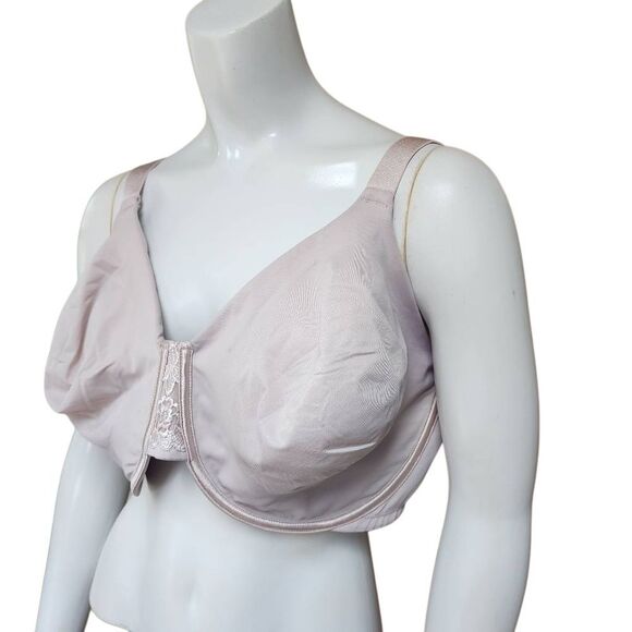Vanity Fair Cream Underwire Bra (44DDD) - Picture 1 of 5